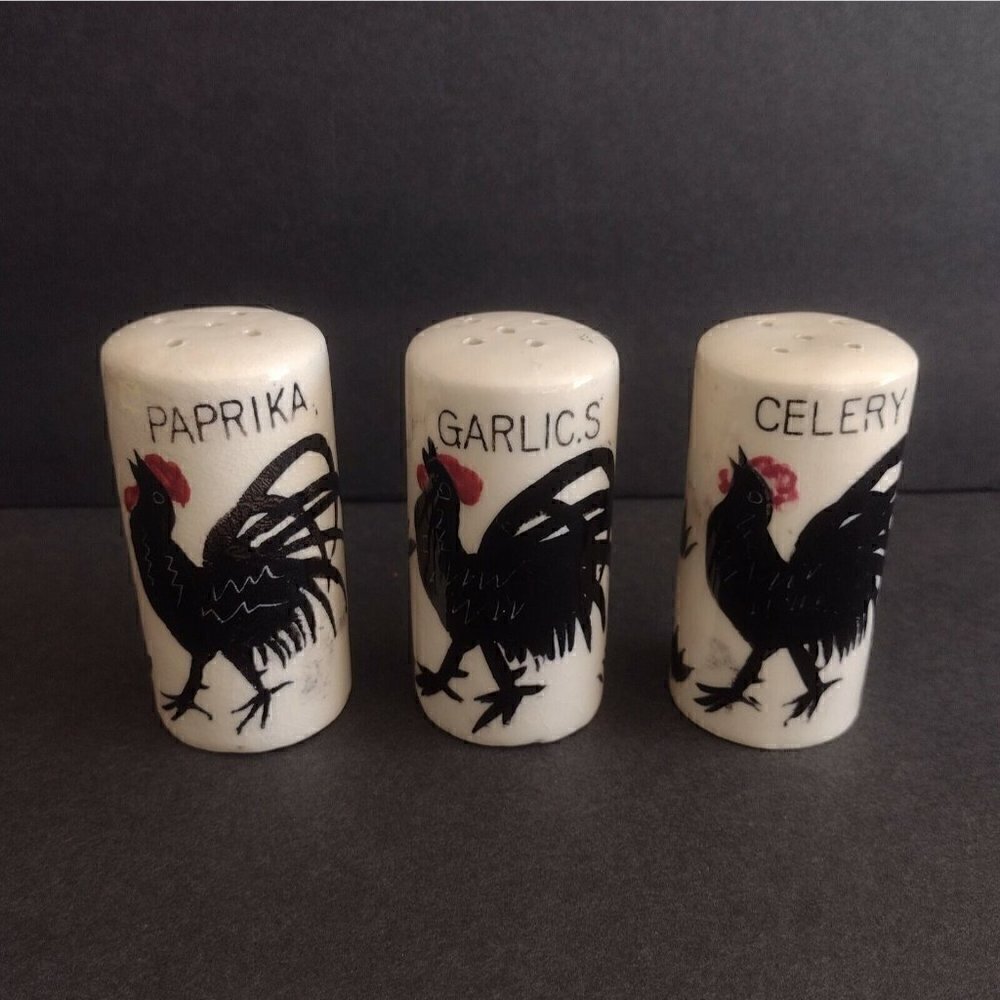 Vtg Rooster Chicken Spice Paprika Celery Garlic Salt Shakers Jars Black White